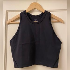 On Running “movement crop” size M